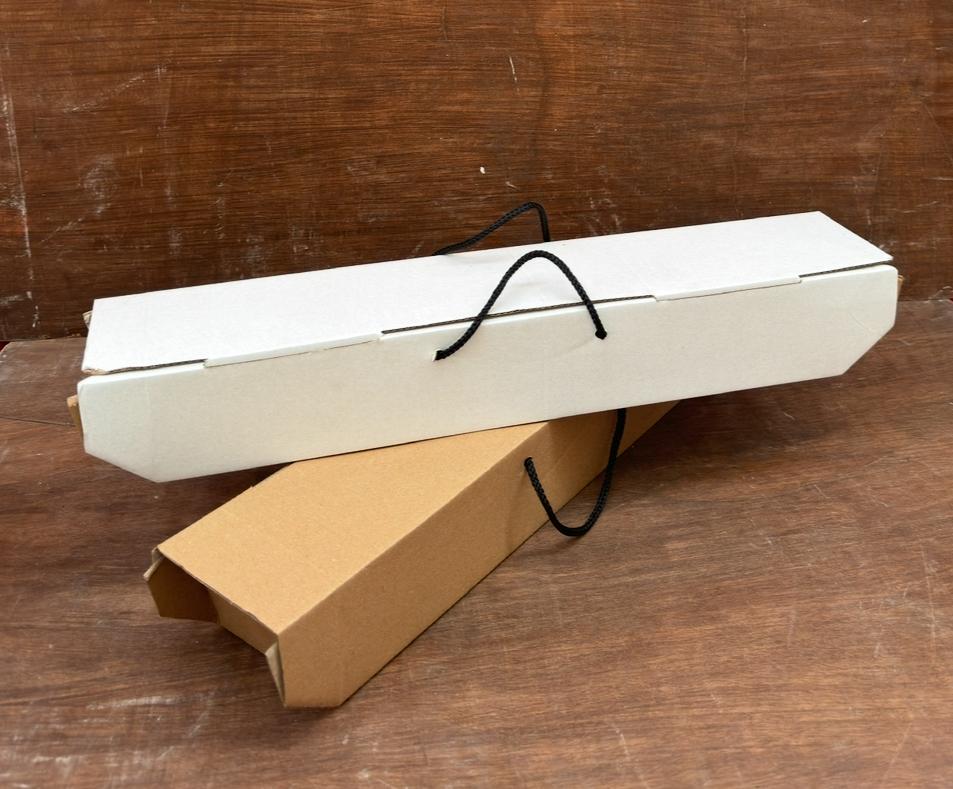 BROWN FISH BOX WITH ROPE HANDLE